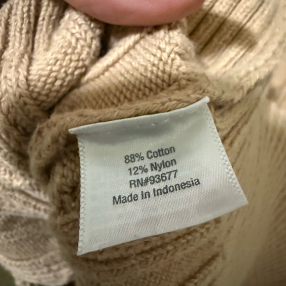 St. John's Bay V-Neck Chunky Cable Knit Sweater - Soft Tan Size XL - Picture 4 of 5